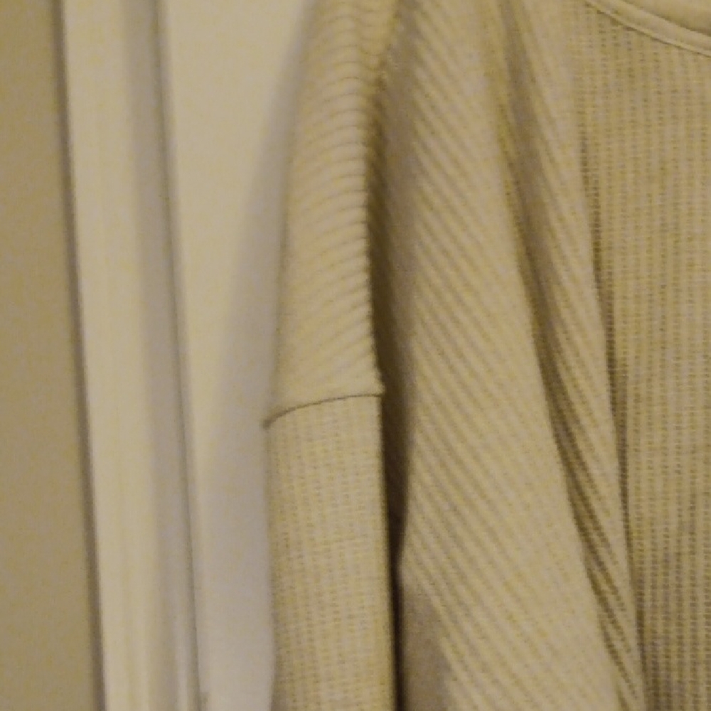 Sweatshirt - Picture 4 of 8